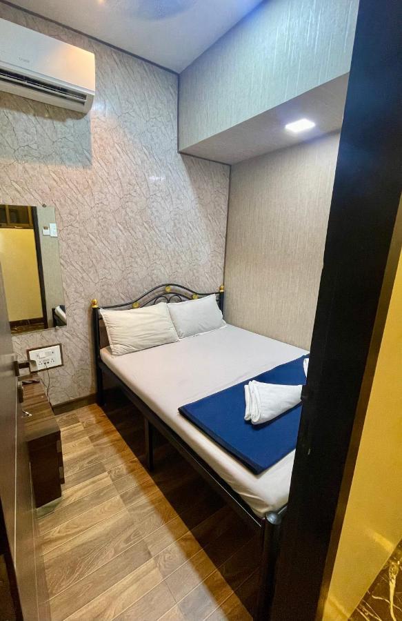 Hotel Shabana - Colaba Causeway Bombaj Exteriér fotografie